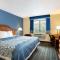 Days Inn by Wyndham Runnemede Philadelphia Area - Runnemede