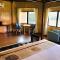 Gayang Friendly Water House Homestay