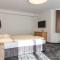 Glanz & Glory Hotel