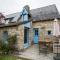La Maison Bleue