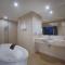 Aston Inn Pantai Losari Makassar