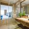 Song Loc Luxury Hotel