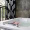 Maneetel Krabi Beachfront-SHA Plus