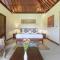 Solo Villas & Retreat