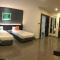 Clover Hotel Hatyai