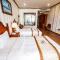 Huong Viet Hotel Quy Nhon - Beachfront
