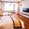 Huong Viet Hotel Quy Nhon - Beachfront