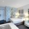 Oaks Melbourne on Collins Suites