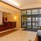 Holiday Inn Express Hotel & Suites Fort Atkinson, an IHG Hotel - Fort Atkinson