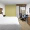 Holiday Inn Express Andover North - Lawrence, an IHG Hotel