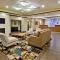 Holiday Inn Express & Suites Buford NE - Lake Lanier by IHG