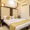 Hotel Satkar - Surat