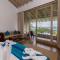 Roman Beach Hotel