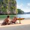 Indochine Cruise Lan Ha Bay