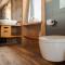 John Luxury Suites