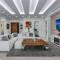 BEACH 5 MIN. WALK-LUXURIOUS MODERN POOL HOME