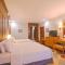 Long Beach Garden Hotel & Pavilions