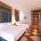 Long Beach Garden Hotel & Pavilions