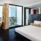 Tsix5 Hotel