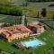 Hotel & Restaurant Casolare Le Terre Rosse