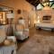 Pondoro Game Lodge - Rezervace Balule