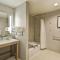 Hyatt Place Fresno