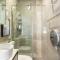 Ensuite King Single Room - AC - Next to Central - Closely Located to Almost Sydney Must Seen Spots