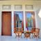 Manda Homestay