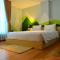 Yans House Hotel