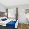 Beach House Motel