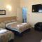 Smiths Hotel