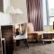 Swan River Hotel