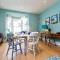 Gwalia House- Stunning Central Townhouse with 3 ensuite bedrooms