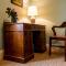 Gwalia House- Stunning Central Townhouse with 3 ensuite bedrooms