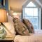 Gwalia House- Stunning Central Townhouse with 3 ensuite bedrooms