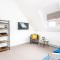 12 Bootham Court Stylish Modern 2-Bed Flat in York with Parking Pass the Keys