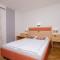 Apartments Mirjana B