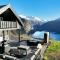 8 person holiday home in Valldal - 瓦尔河谷
