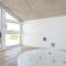 Five-Bedroom Holiday home in Hjørring 2 - Lonstrup