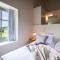 RETREAT KEYWEEK House with Character Pool Fireplace and Garden - 阿尔康盖