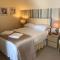 Rooms at The Highcliffe - Aberporth