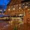 Boatique Hotel and Marina