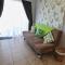 Caesar's Self-catering Open Plan Suite - Somerset West