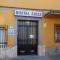 Hostal Arias