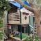 Water Bay Villa Bed & Breakfast