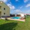 Beautiful villa Rampic with private pool near the beach in Fazana
