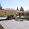 Napa Valley Hotel & Suites