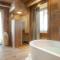 John Luxury Suites