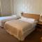 Waterford Lodge Hotel