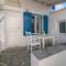 Gelos House